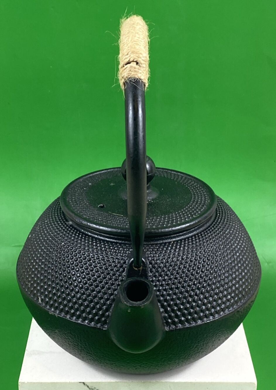 4" Cast Iron Tea Pot with Mesh Screen and Rope Wrapped Handle - Picture 5 of 10